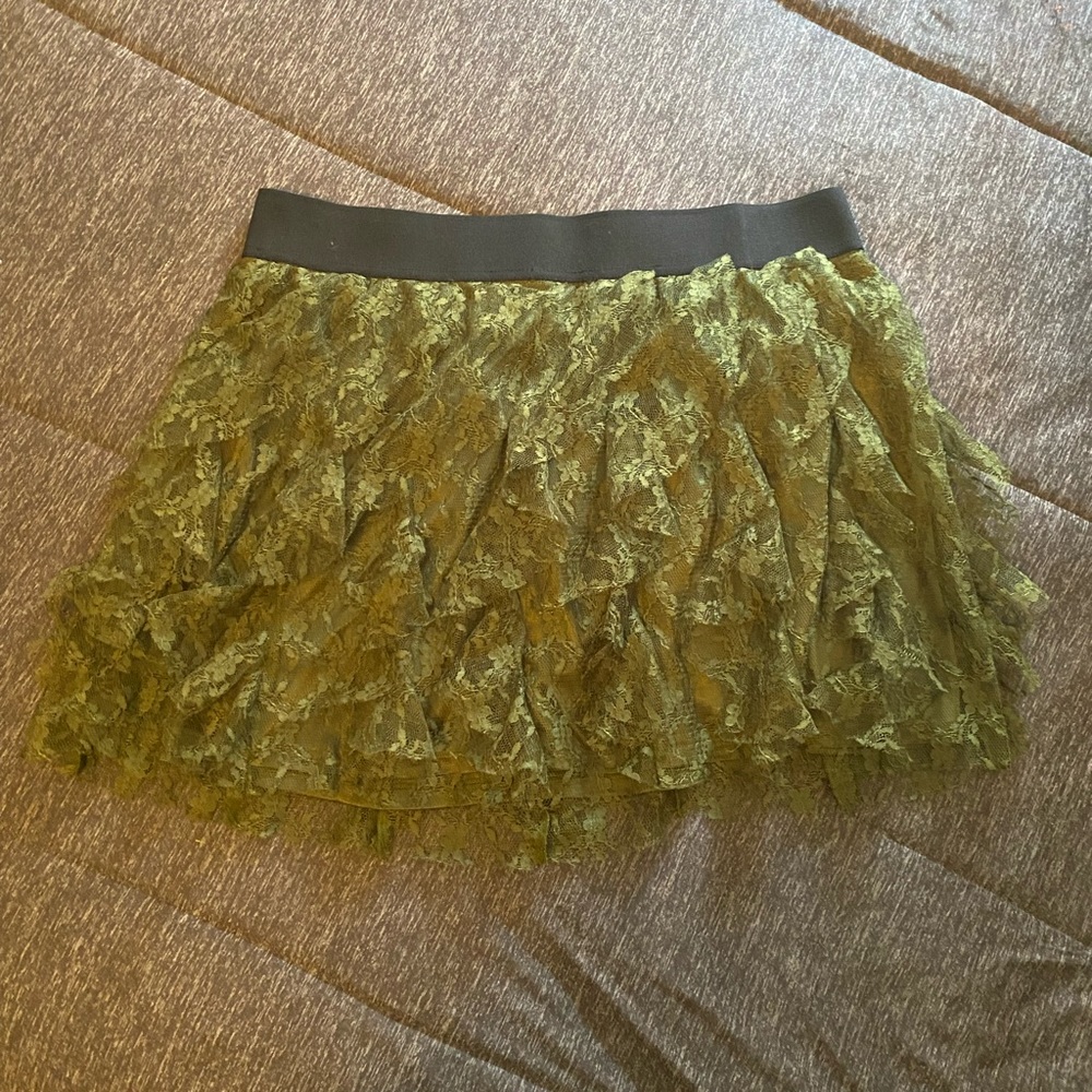 Express olive green lace ruffle skirt goth punk